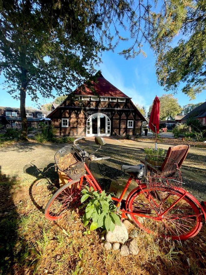 Ihr Ferien Hotel Brunnenhof Suhlendorf Buitenkant foto